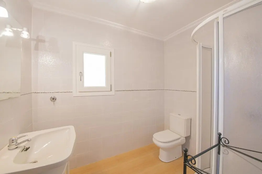 Villa - 3 Bedrooms with Pool - 105015