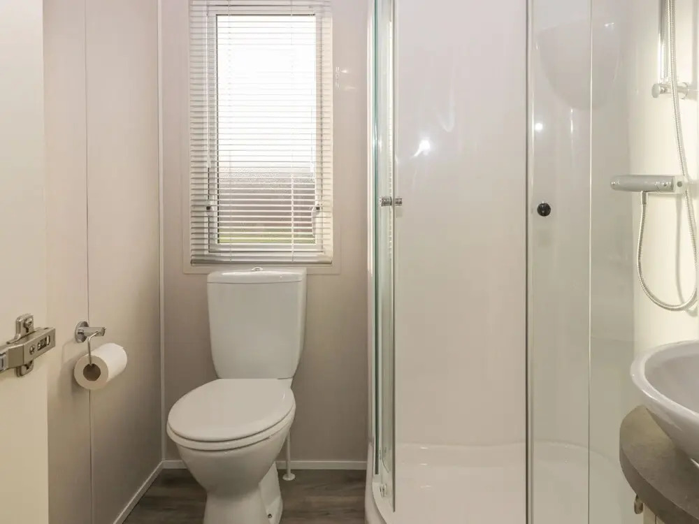 Stylish Lodge set in the Sand le Mere Holiday Park