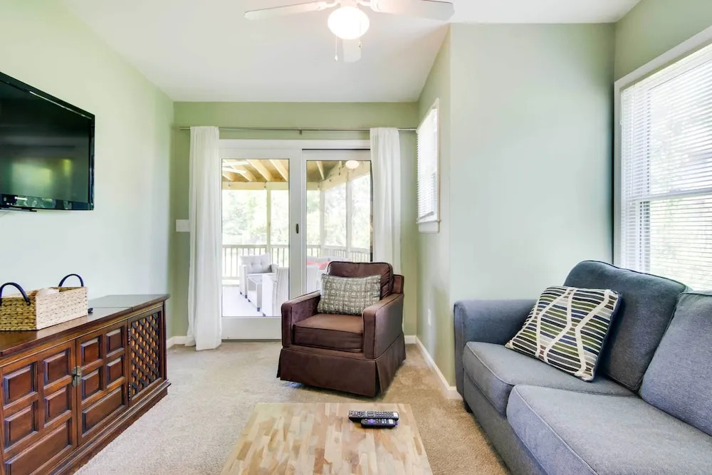 Walk to Beaches: Family Getaway in Bethany Beach!