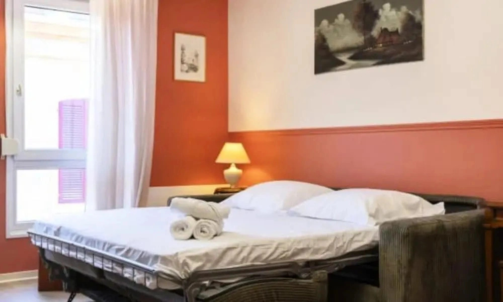 Apartment in Metz Near Saint-louis Square