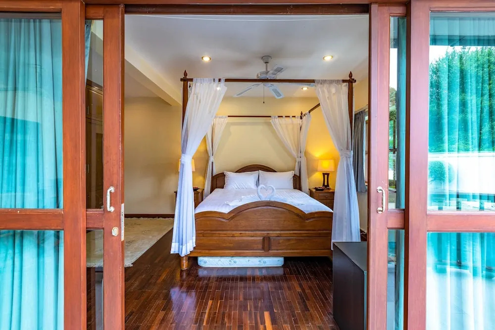 3 Bedroom Pool Villa in Great Location CV3