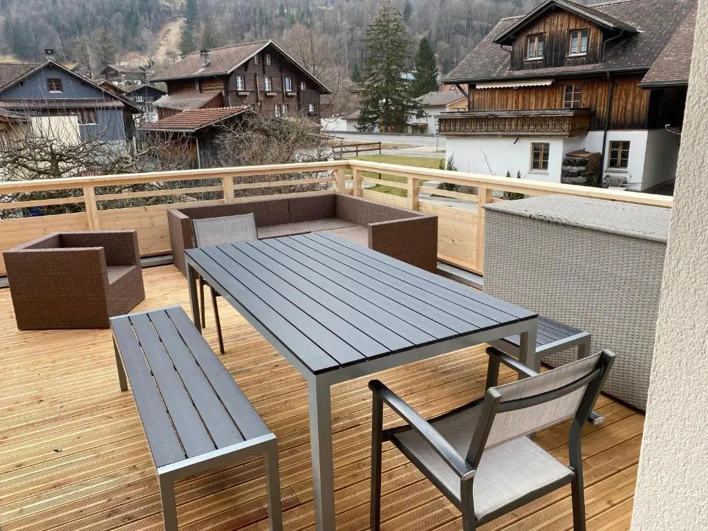 Spring Inn Apartments