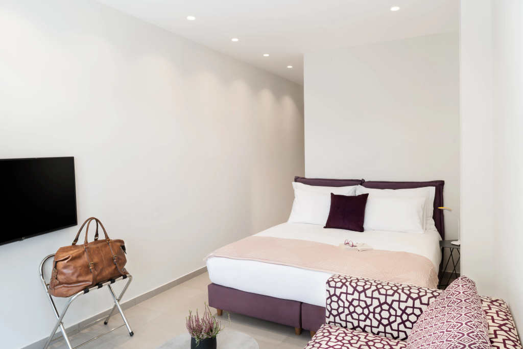 Thess Residences