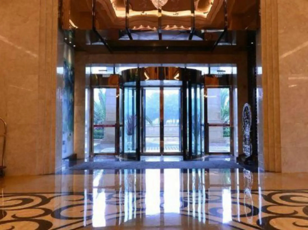 Desheng International Hotel