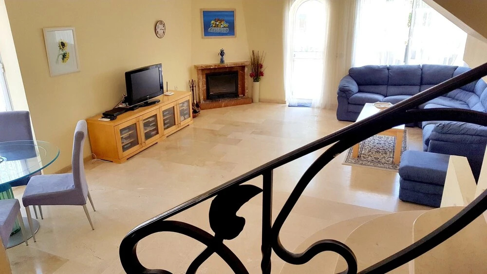 House With 2 Bedrooms in Benalmádena, With Pool Access, Furnished Terr