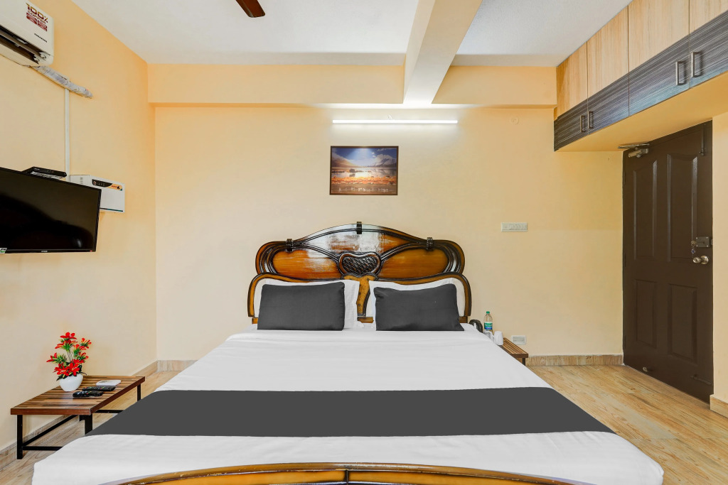 Hotel O Velachery Near Devi Karumariamman Nagar Extension