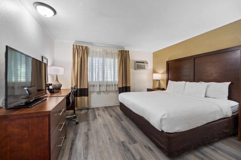 Comfort Inn Santa Cruz North