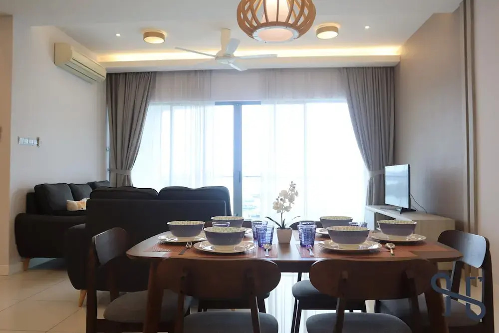 Homi Breeze at Sutera Avenue