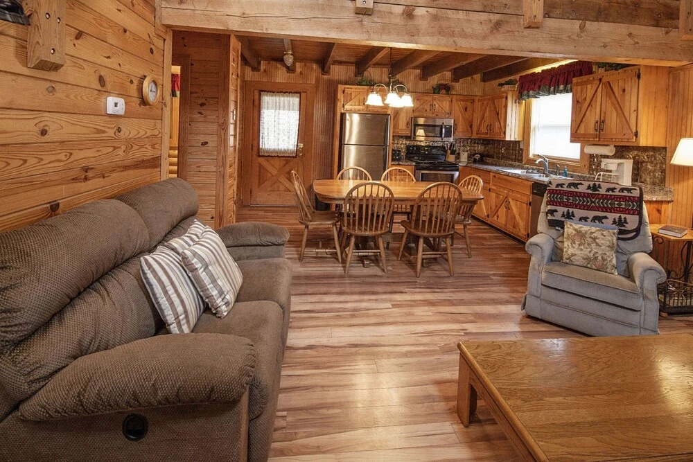 Country Days by Eagles Ridge Resort