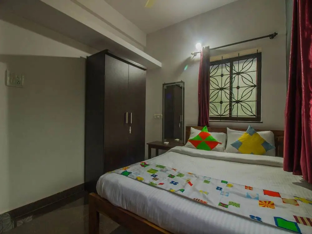 OYO 16501 Home Cheerful 2BHK Morjim Beach