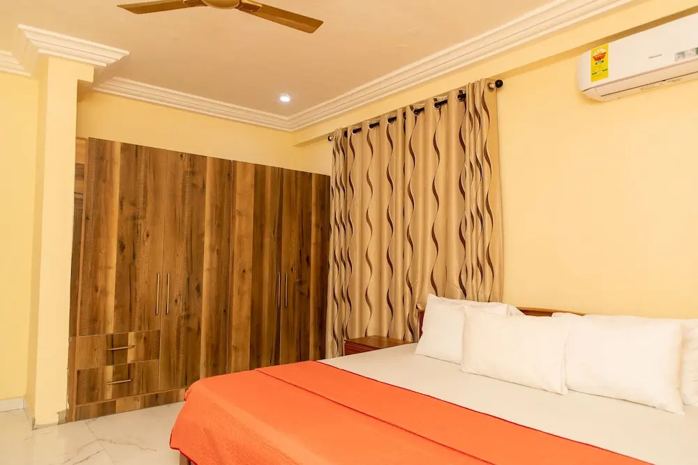 Executive 3-bed Furnished Apartment in Kwashieman