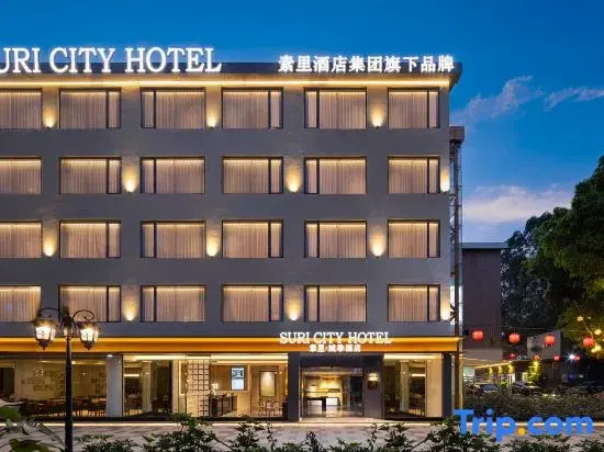 Suri City Hotel