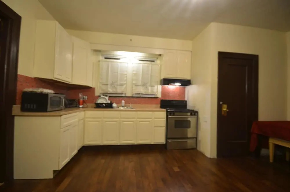 Newark Airport Room with Private Bath