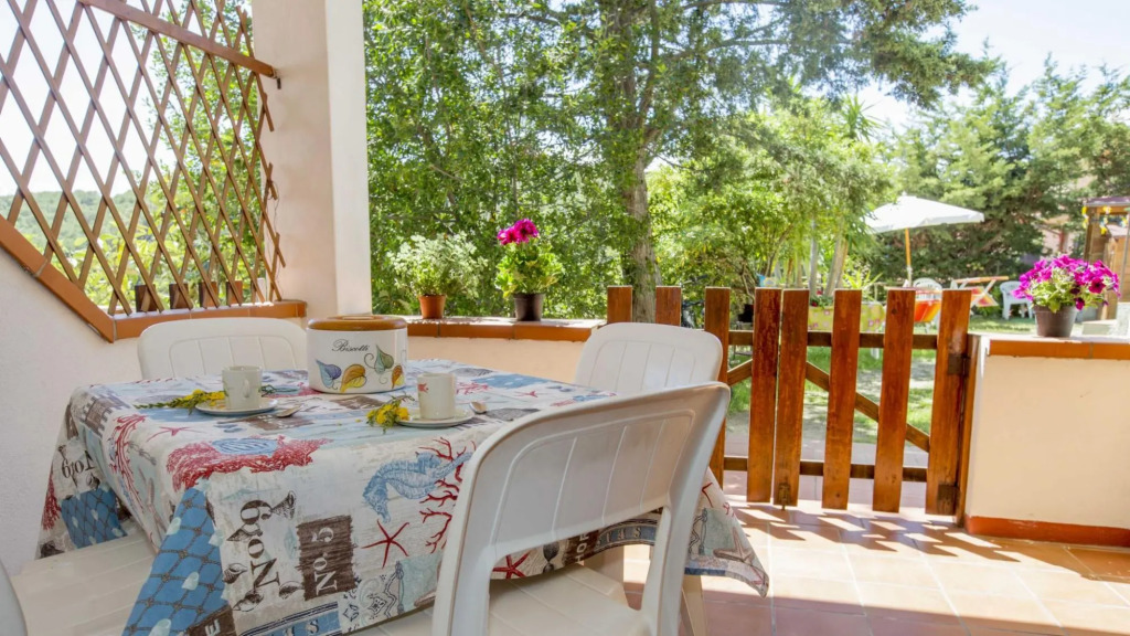 Studio 6 apartment Fetovaia just 300 meters from the beach with private parking-FETOVAIA MONO 6