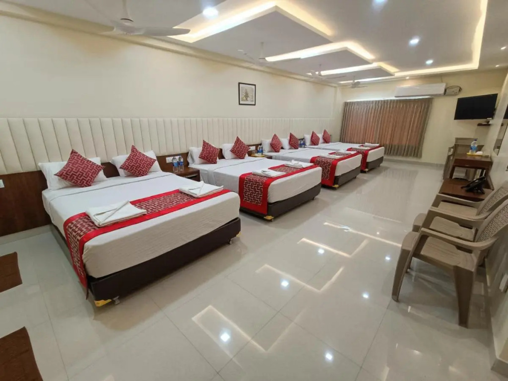 Sri Aswin Grand