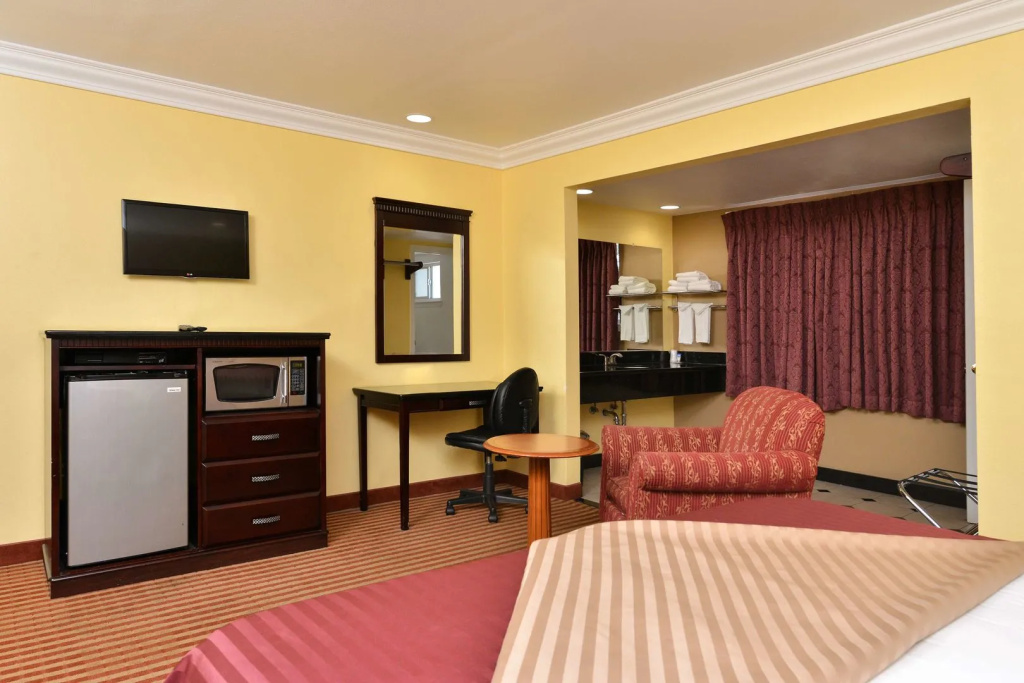 Capital City Inn Sacramento Convention Center CA
