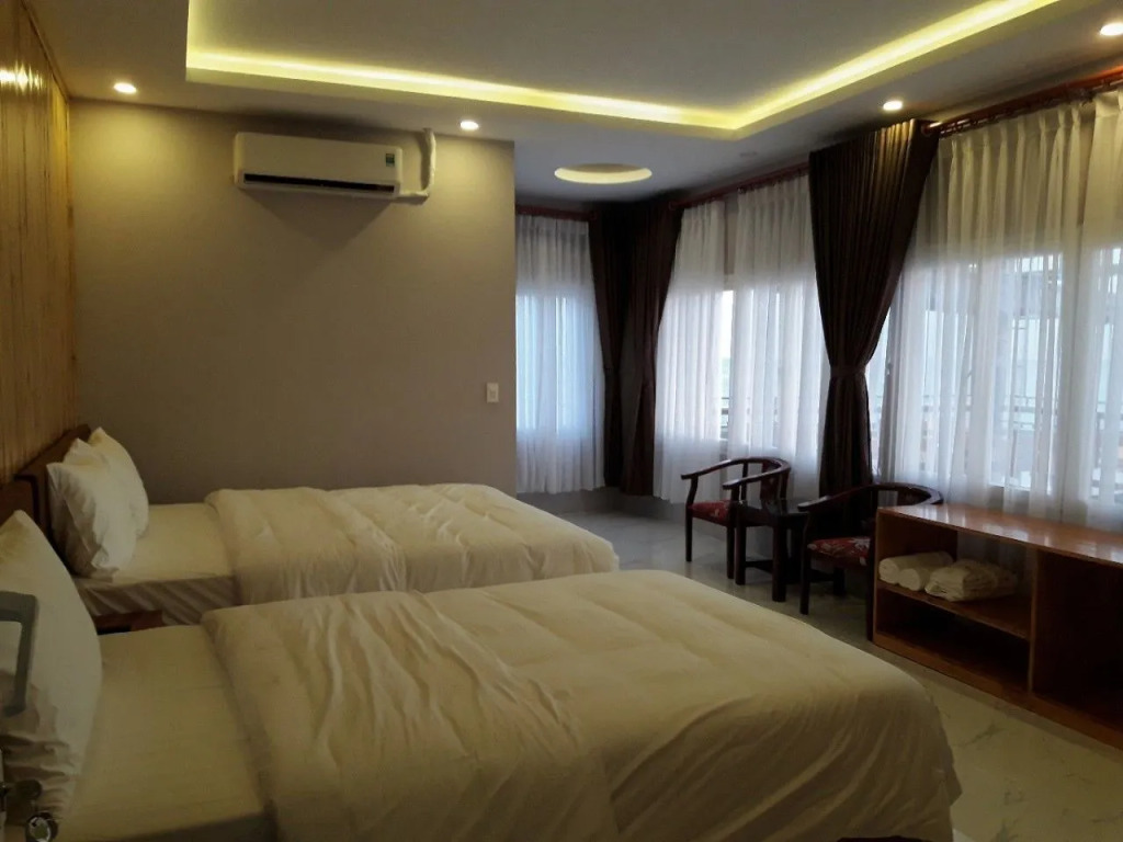 Khách sạn Anh Đào