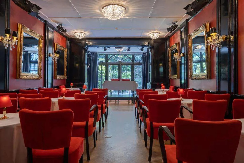 Apollofirst Boutique Hotel