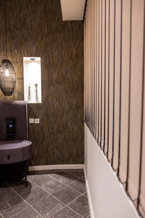 Trikala mall suites