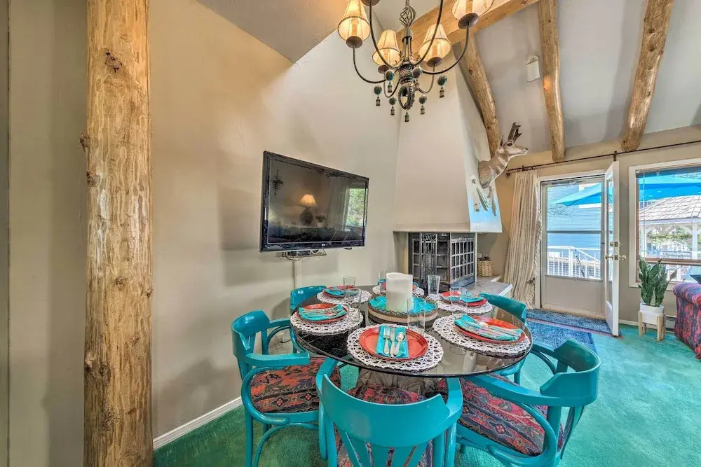 Eclectic Home w/ Deck: 4 Miles to Ski Cloudcroft!