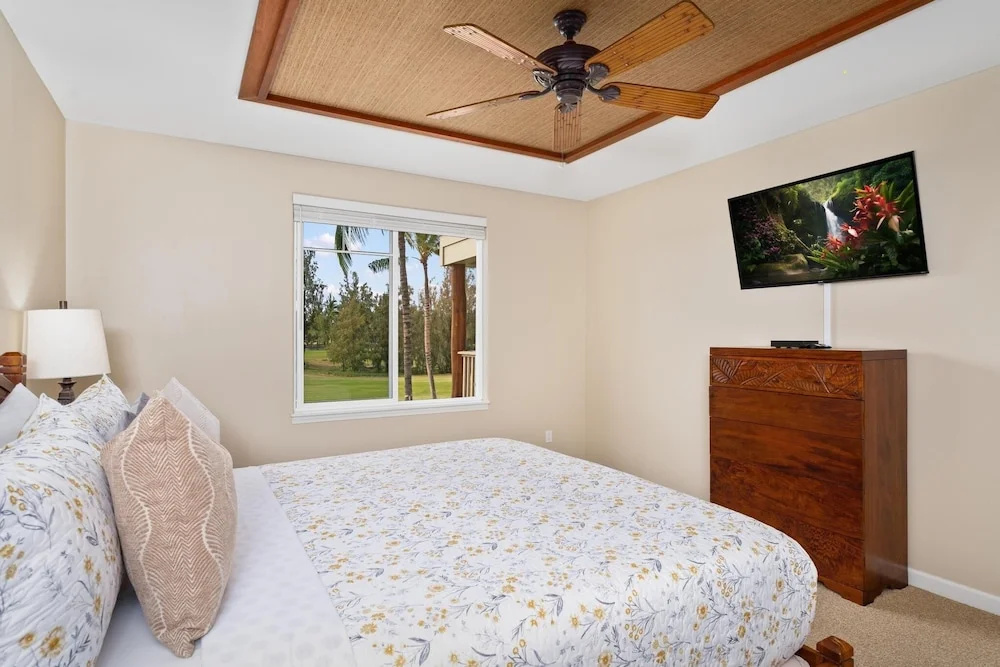 Waikoloa Beach Villas F22 2 Bedroom Condo by RedAwning