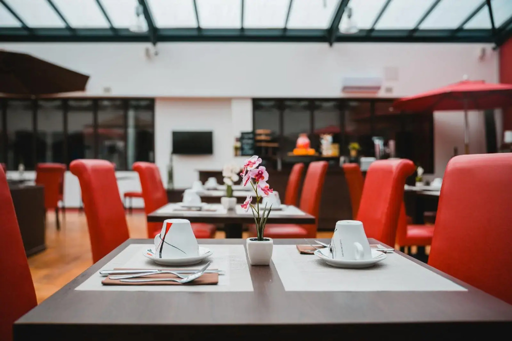 Zenia Hotel & Spa