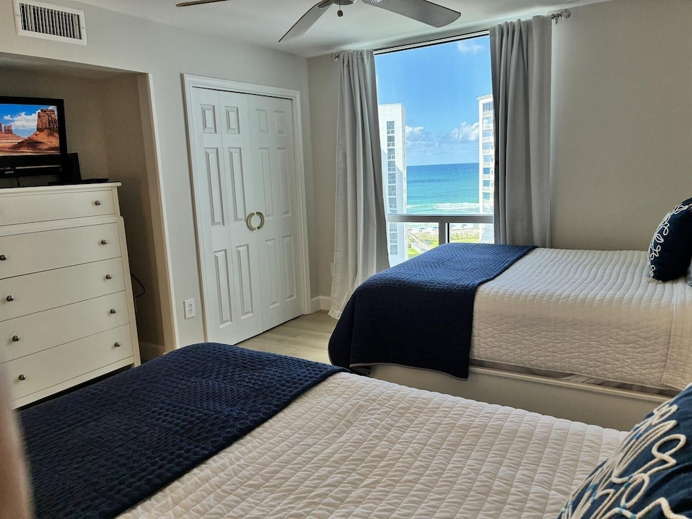 Shoreline Towers 3095 2 Bedroom Condo