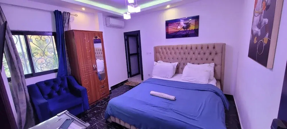 Residence Tade