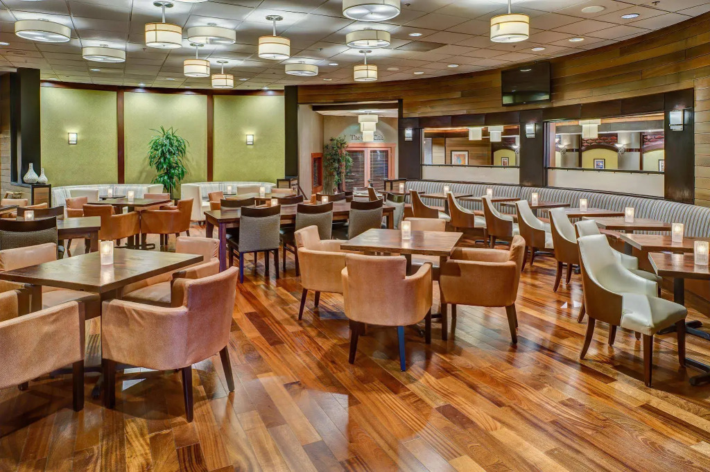DoubleTree by Hilton Seattle Airport