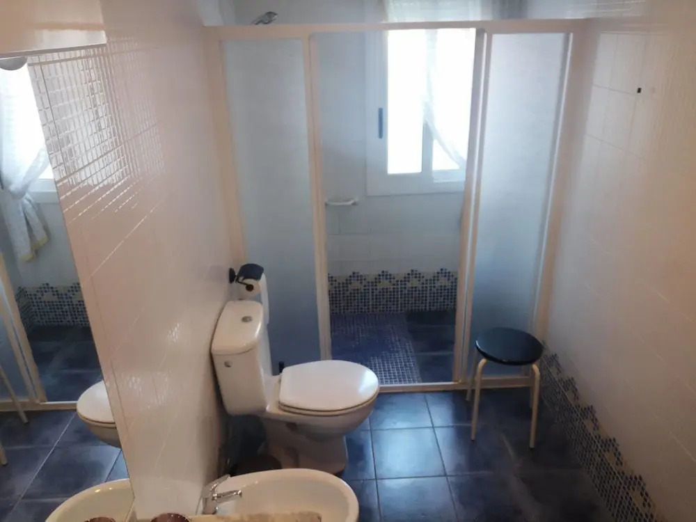 Villa familiar buhardilla piscina y BBQ