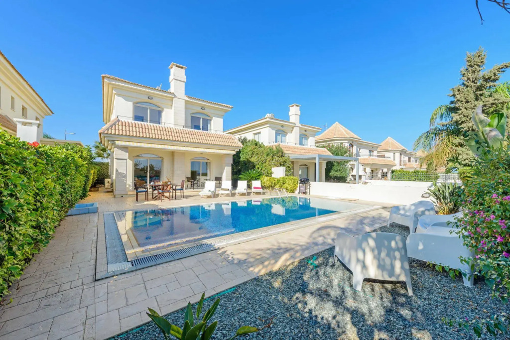 Villa Ariadne
