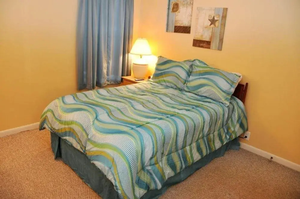 Water Pointe 903 - 3 Br condo by RedAwning