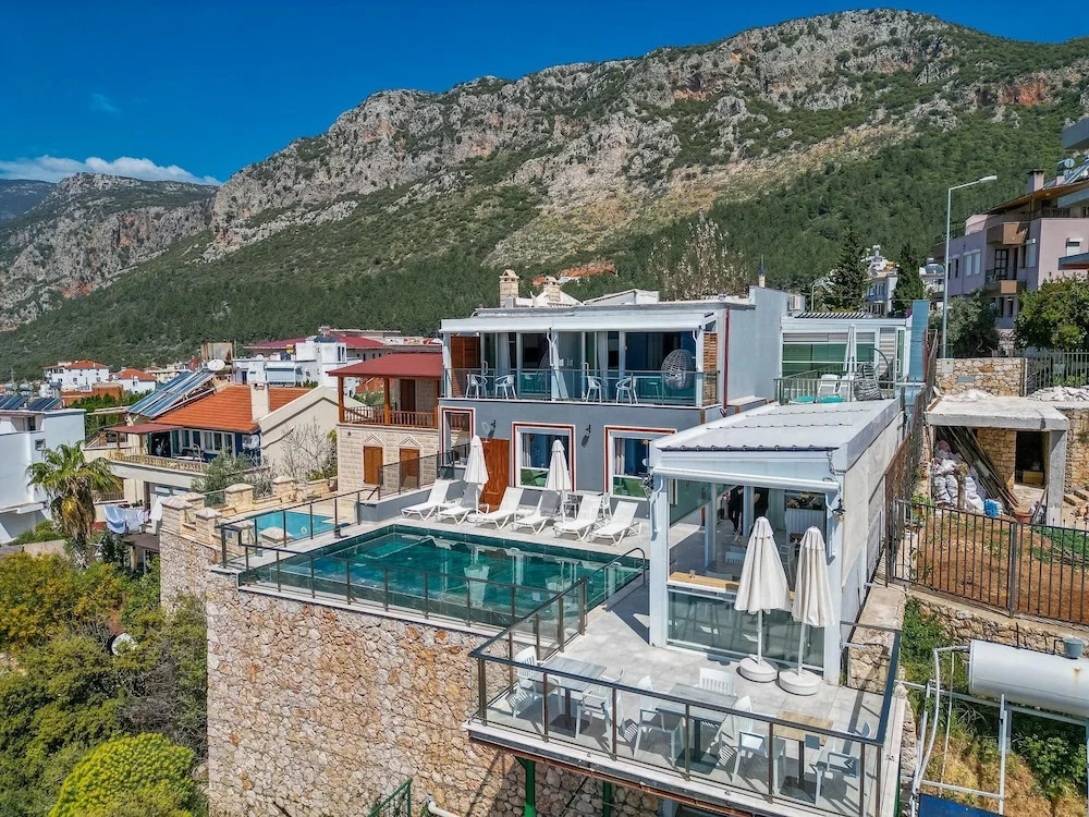 Un Amor Kaş