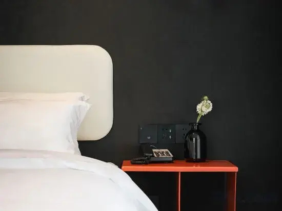 Shijie E-Sports Hotel (Chongqing Jiangbei International Airport)