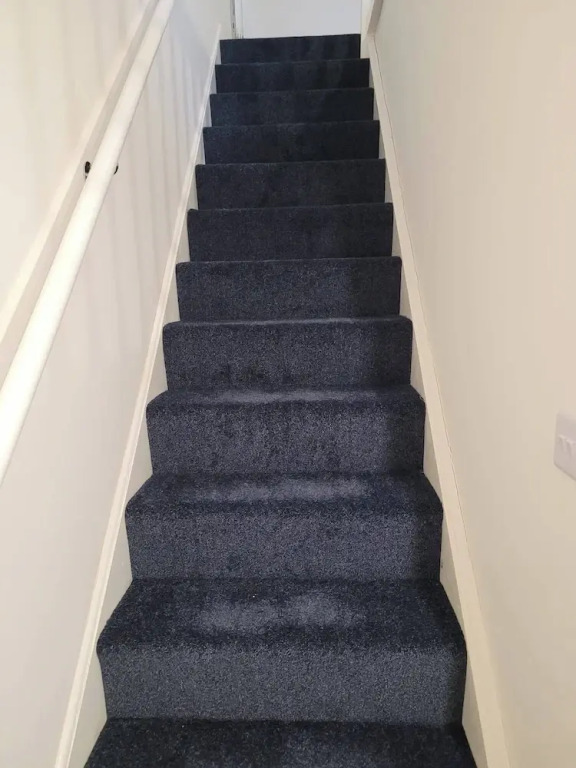 Central 2 Bed Home - Parking, Ev Point, Garden