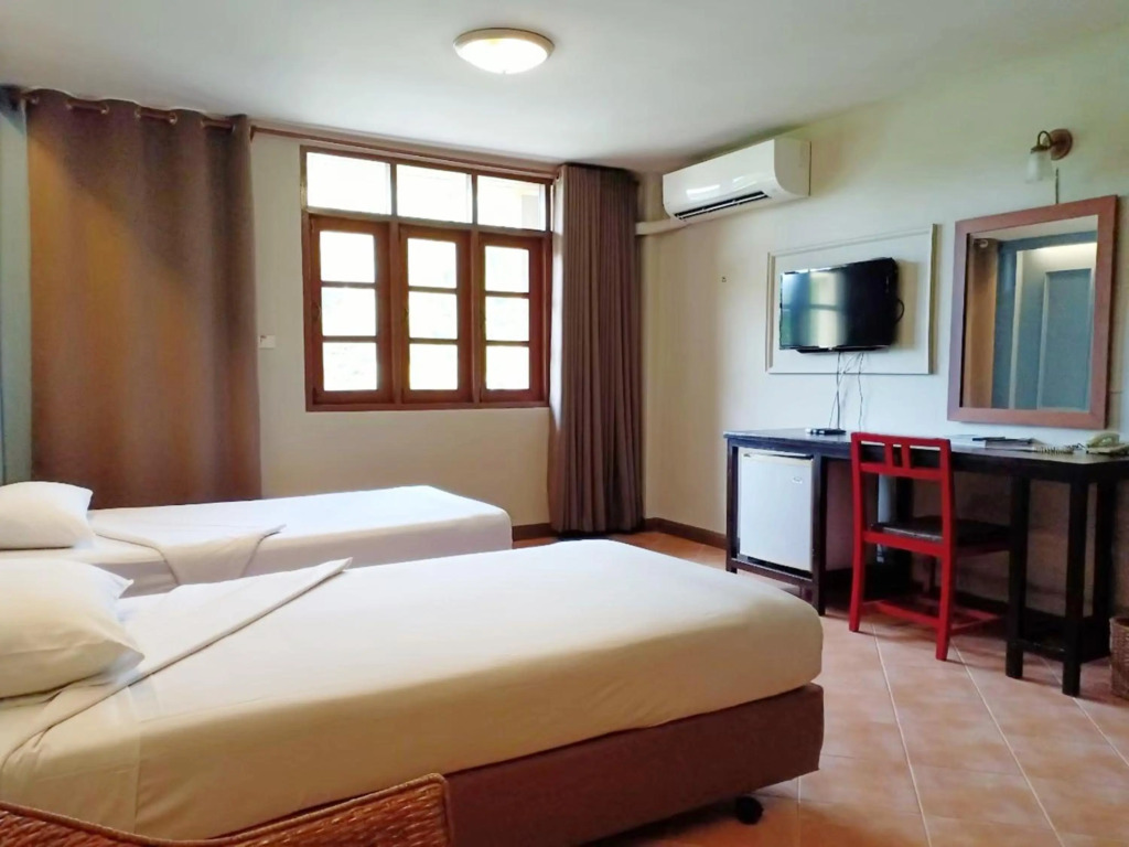 Sun Hotel