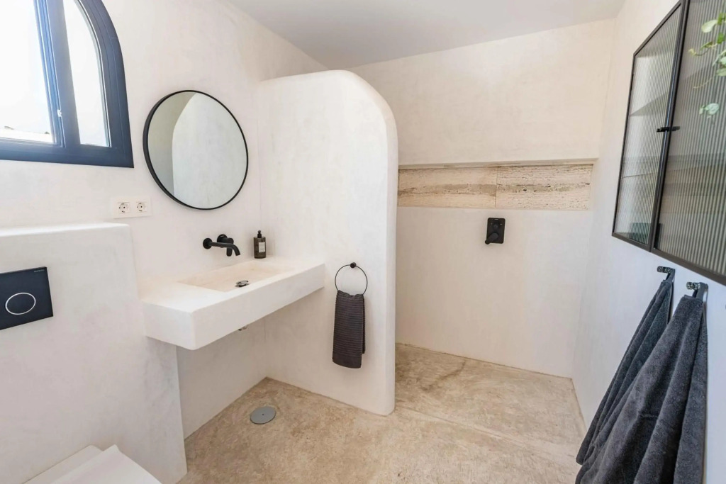 Villa Mas Tranquila - A stylish villa with pool 150m from the beach
