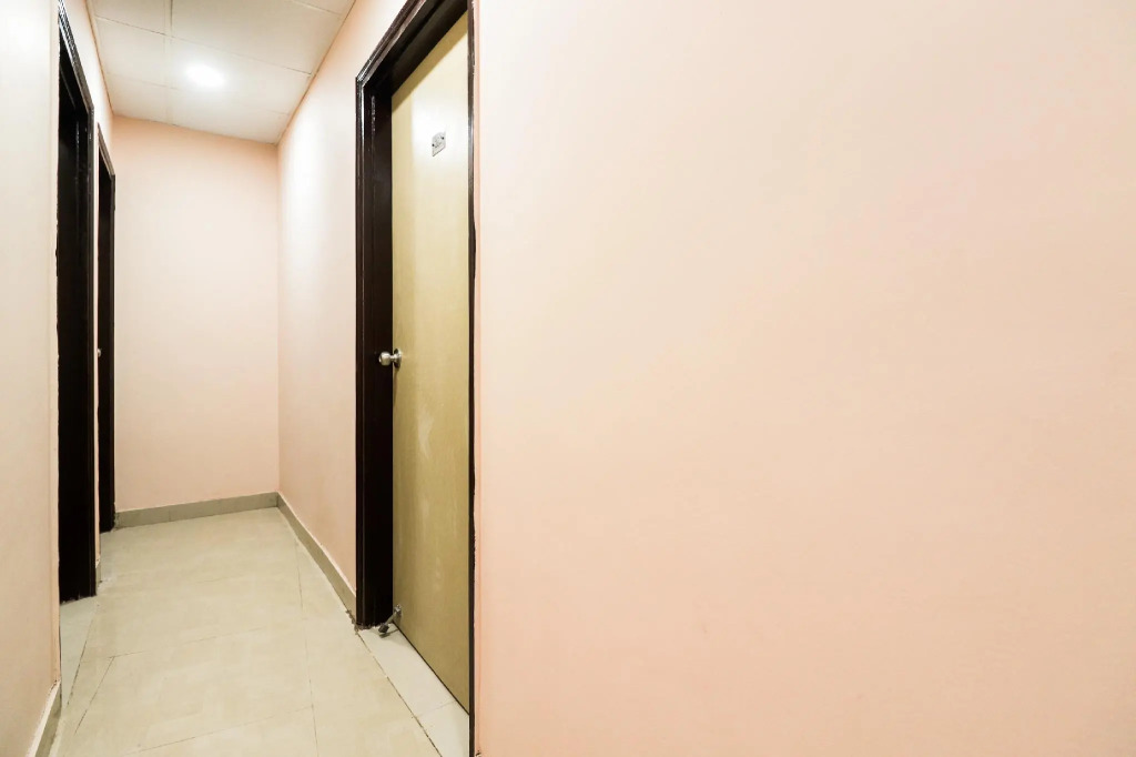 Delight Stay by OYO Rooms