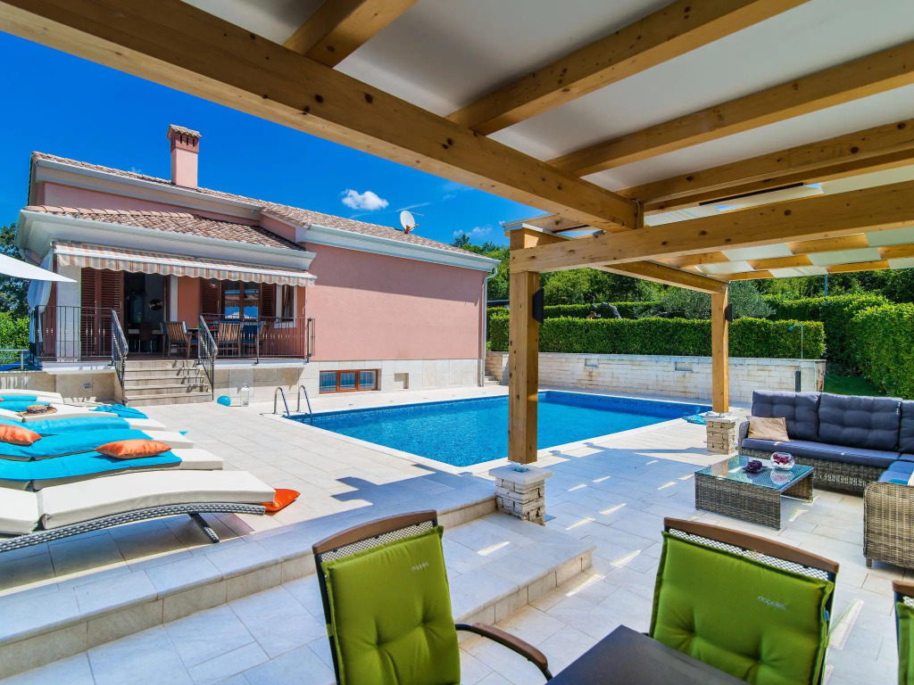 Modern Villa in Rovinj With Private Swimming Pool