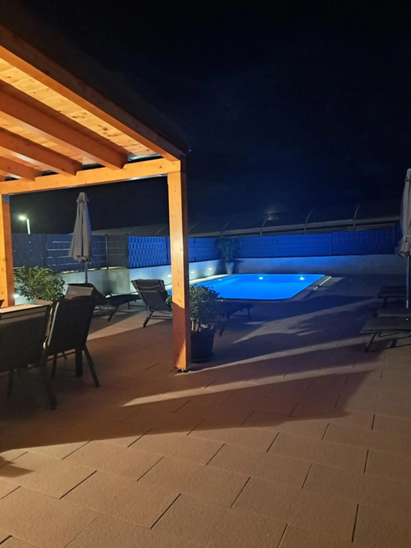 Villa Apartment AA 2