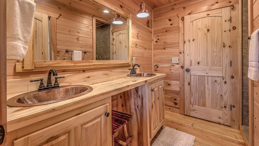 Log-off Lodge by Escape to Blue Ridge