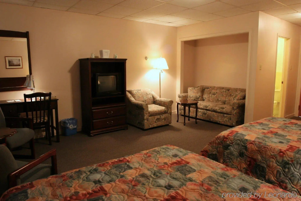 Slemon Park Hotel & Conference Centre