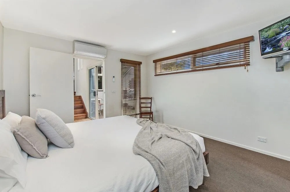 Castwood Villa 1