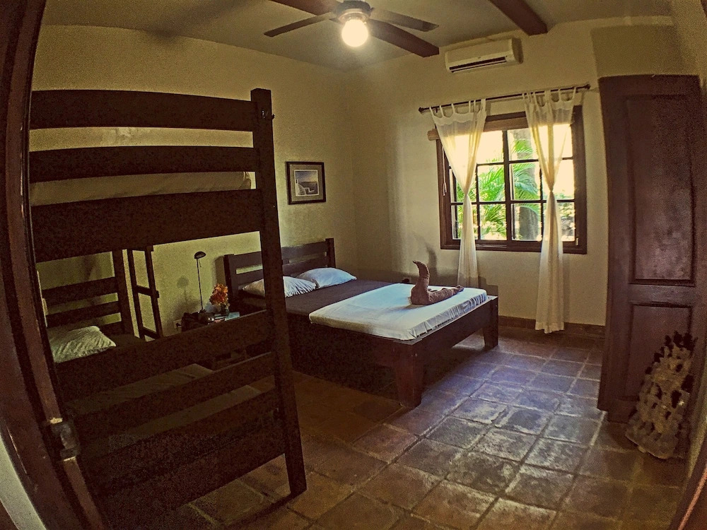 La Veranera, Playa El Coco