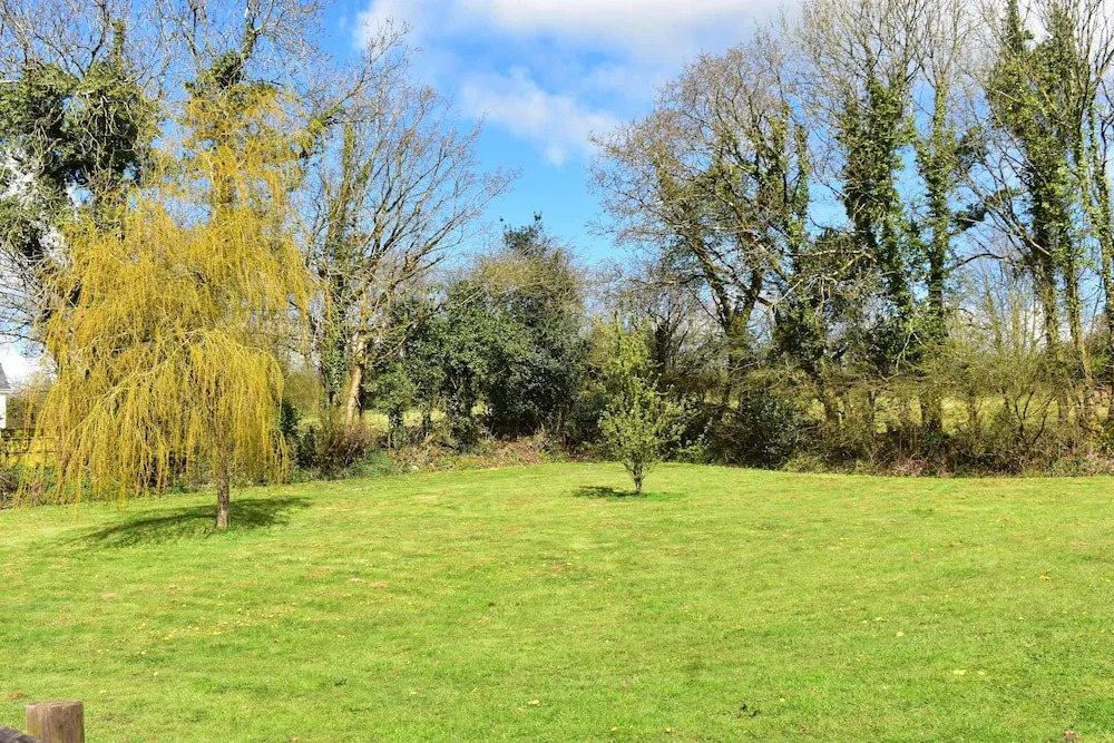 Yr Hen Beudy, Barn Conversion, Sleeps 4, Dogs Ok