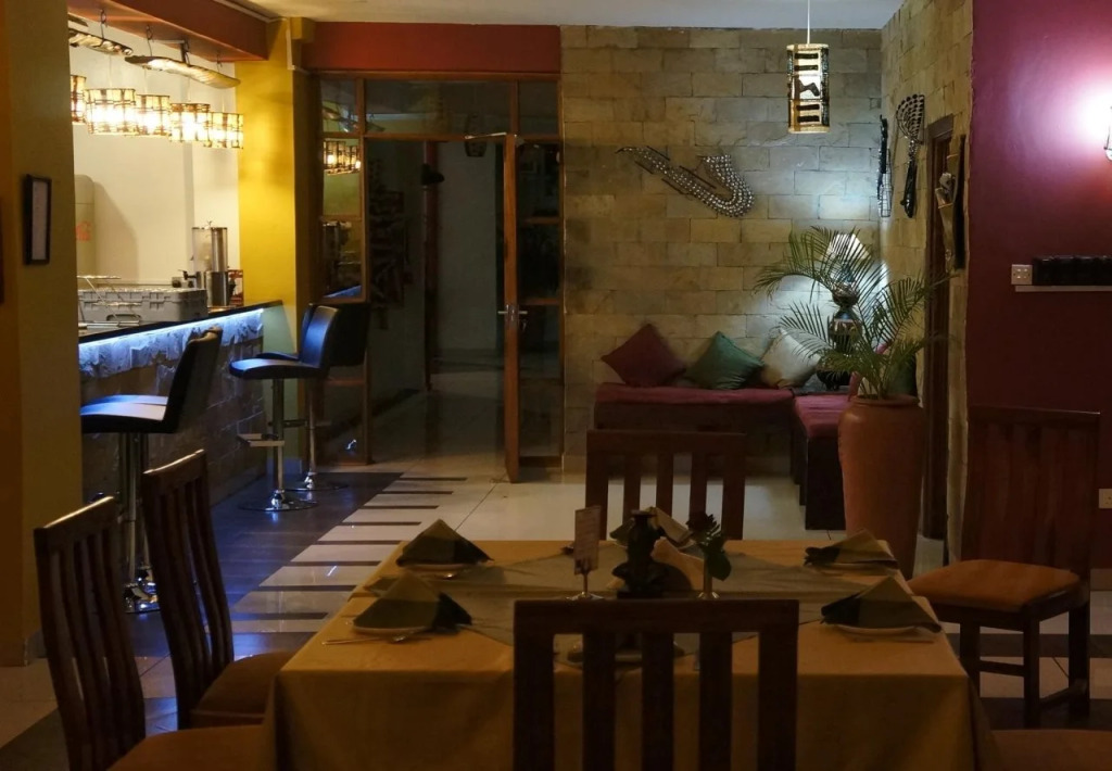 Hotel Emerald