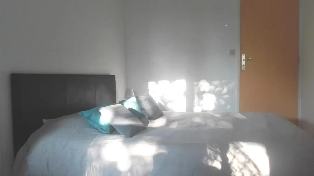 "CHEZ AURELIE" T5 100m2 4ch 2sdb parking terrasse TALENCE