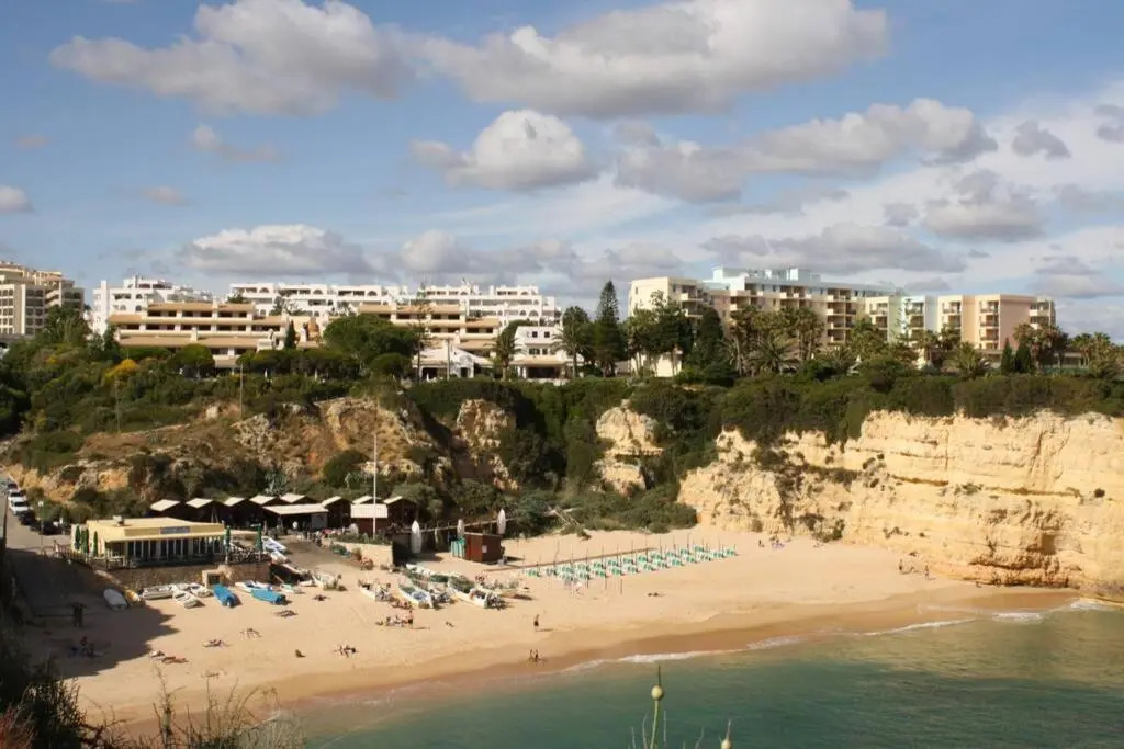 Apartamento T1 - Praia Senhora da Rocha