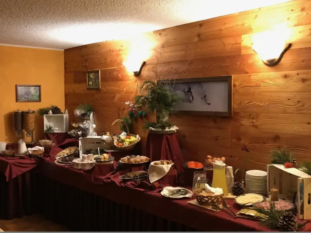 Hotel Jam Session