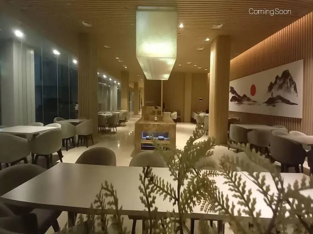 Louis Kienne Hotel Cikarang